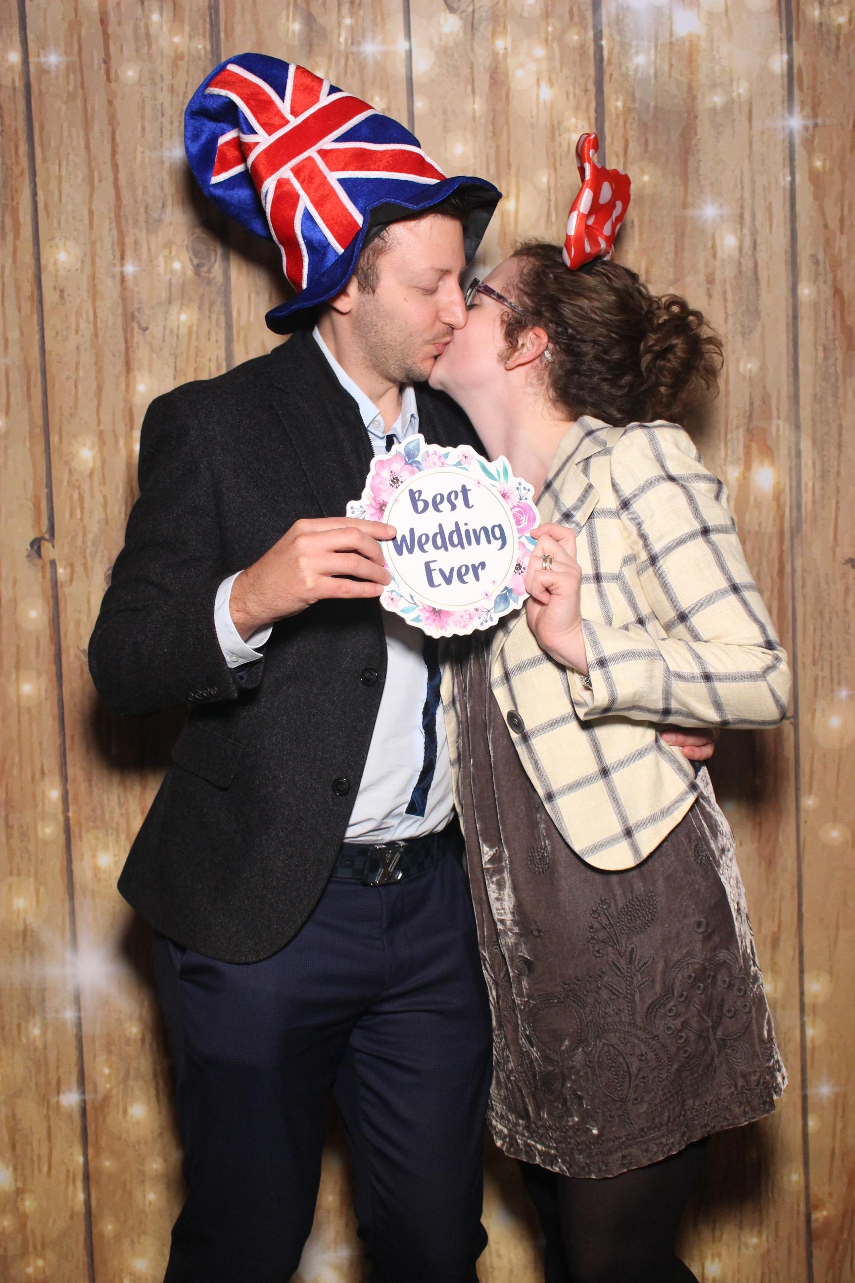 Joe & Bridie  | View more photos from the event at gallery.magicimages.uk/u/MagicImages/Joe-Bridie